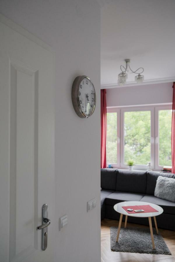 Aski Hoza Apartment Варшава Екстер'єр фото