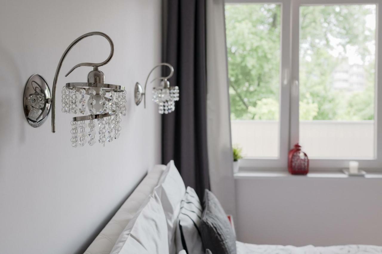 Aski Hoza Apartment Варшава Екстер'єр фото